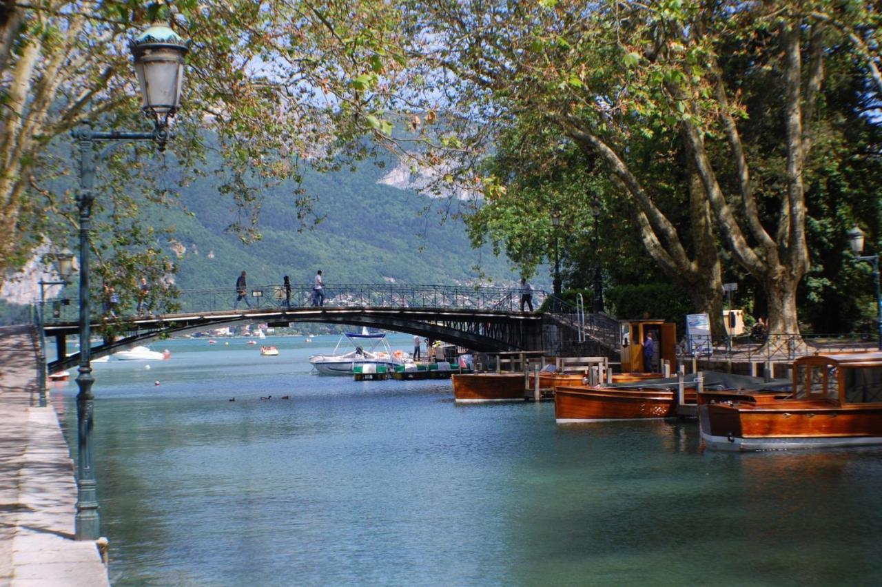 Le Cottage De Veyrier, Tres Jolie Vue Lac - Lla Selections By Location Lac Annecy Екстер'єр фото